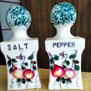 Vintage S & P set stamped JAPAN